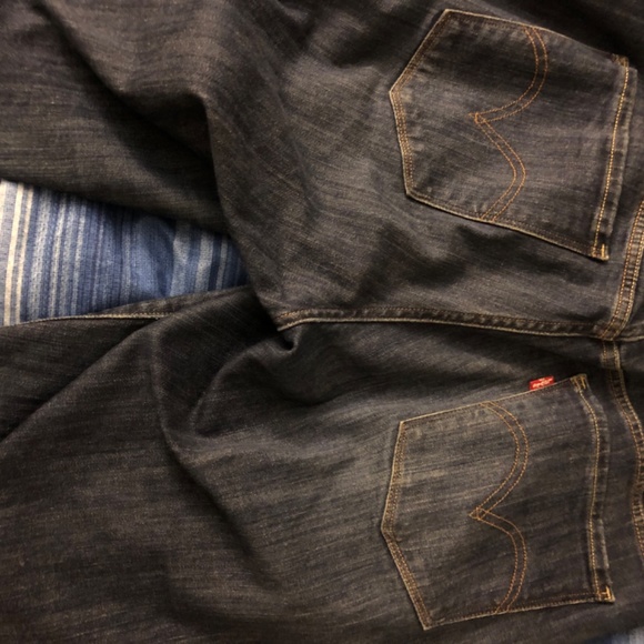 Levi jeans - Picture 2 of 4